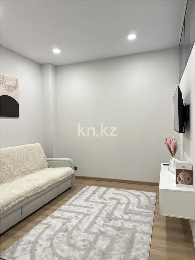 Продажа 2-комнатной квартиры, 40 м², ул. Букетова, дом  3/2 в Караганде