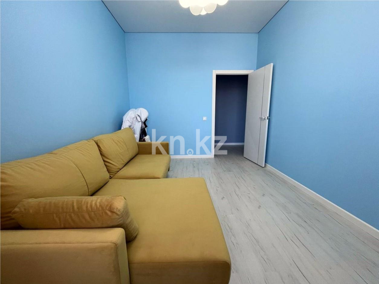 Продажа 2-комнатной квартиры, 63 м² в Караганде