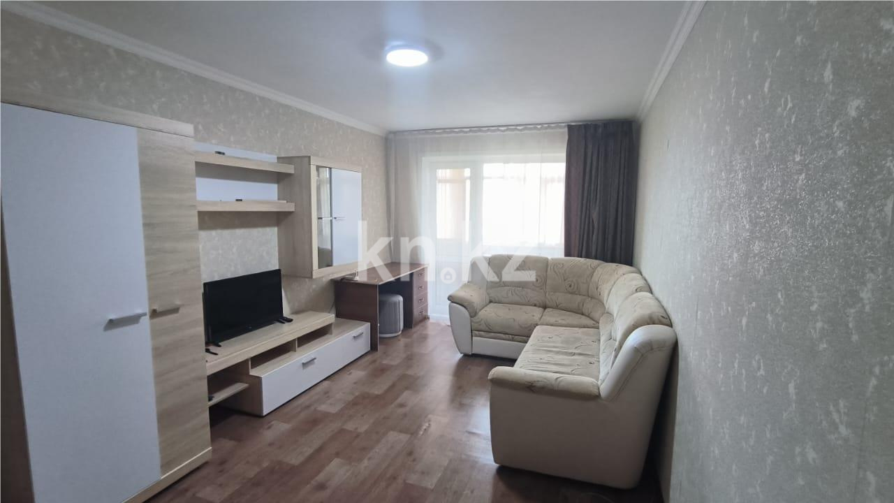 Продажа 1-комнатной квартиры, 35 м², ул. Университетская в Караганде