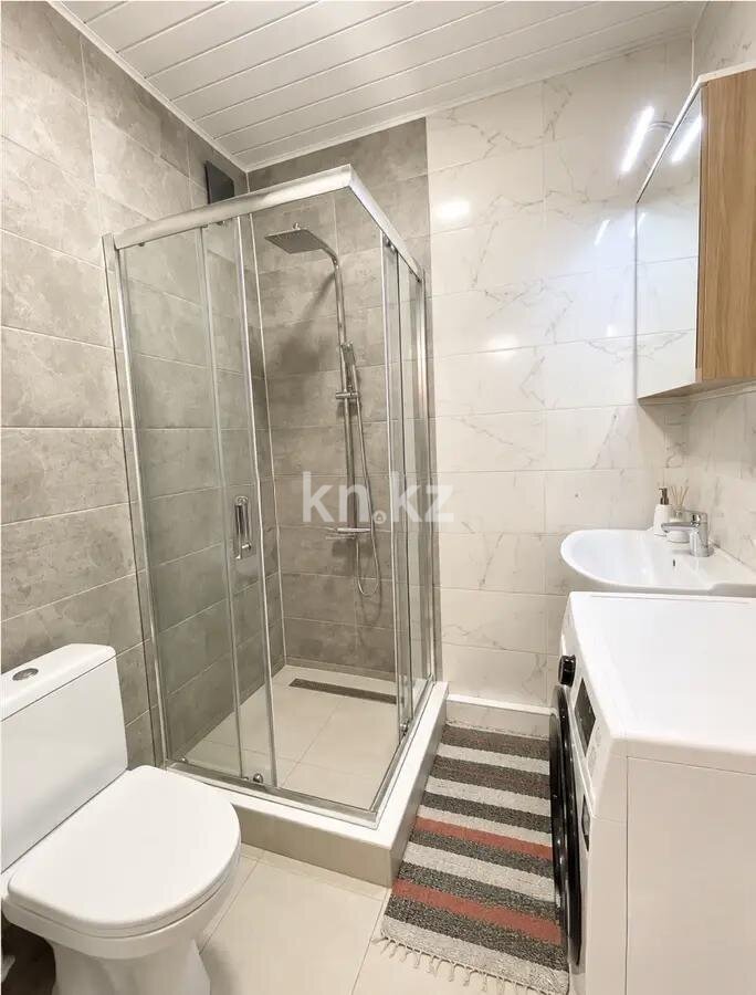 Продажа 2-комнатной квартиры, 65 м² в Алматы - фото 4
