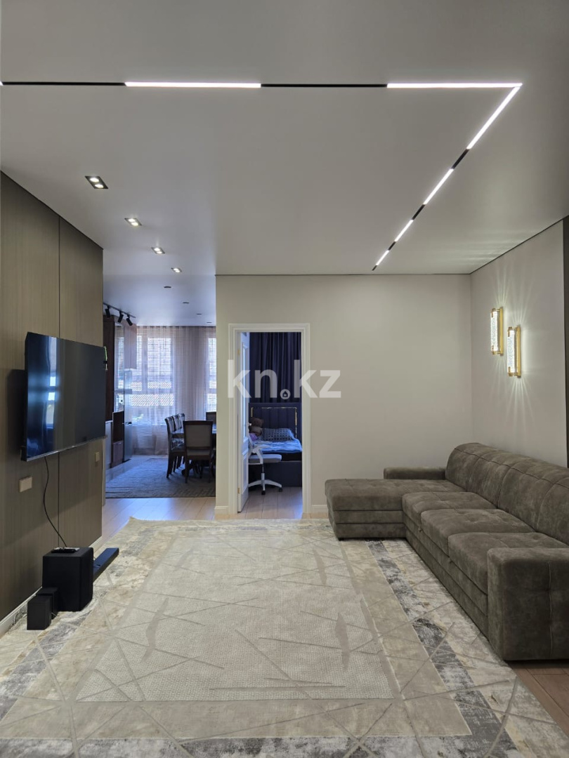 Продажа 3-комнатной квартиры, 83 м², пр. Райымбека, дом  348/1 в Алматы - фото 9