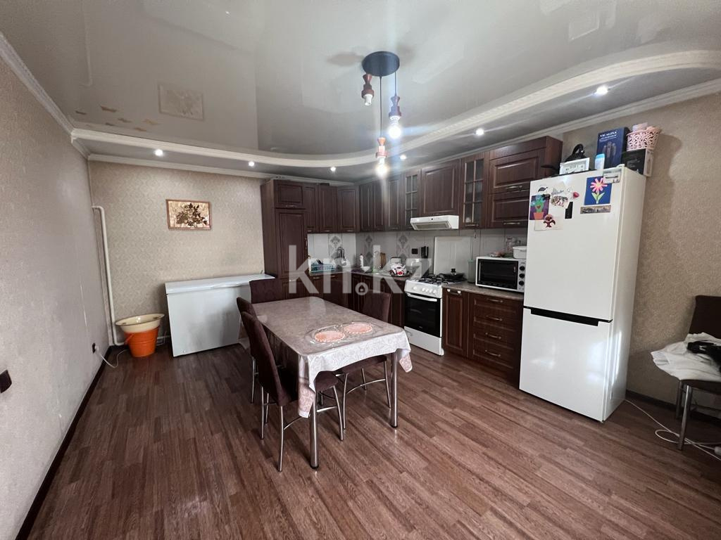 Продажа 4-комнатного дома, 208 м², ул. Карибжанова в Караганде - фото 6