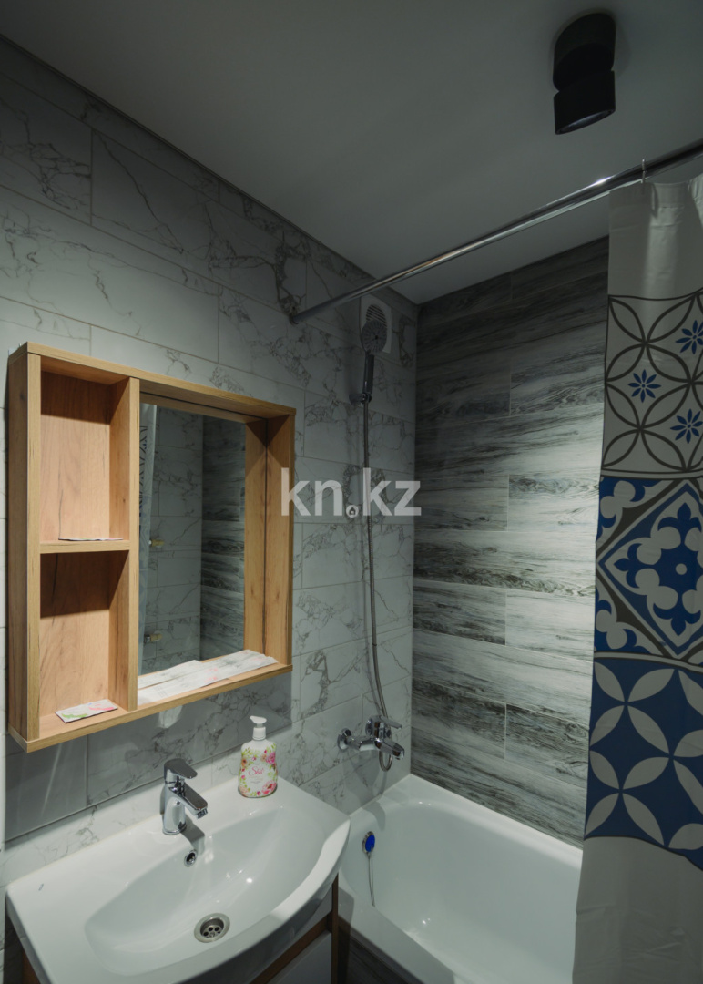 Аренда 2-комнатной квартиры посуточно, 1 м², ул. Ауэзова, дом  168 в Петропавловске - фото 11