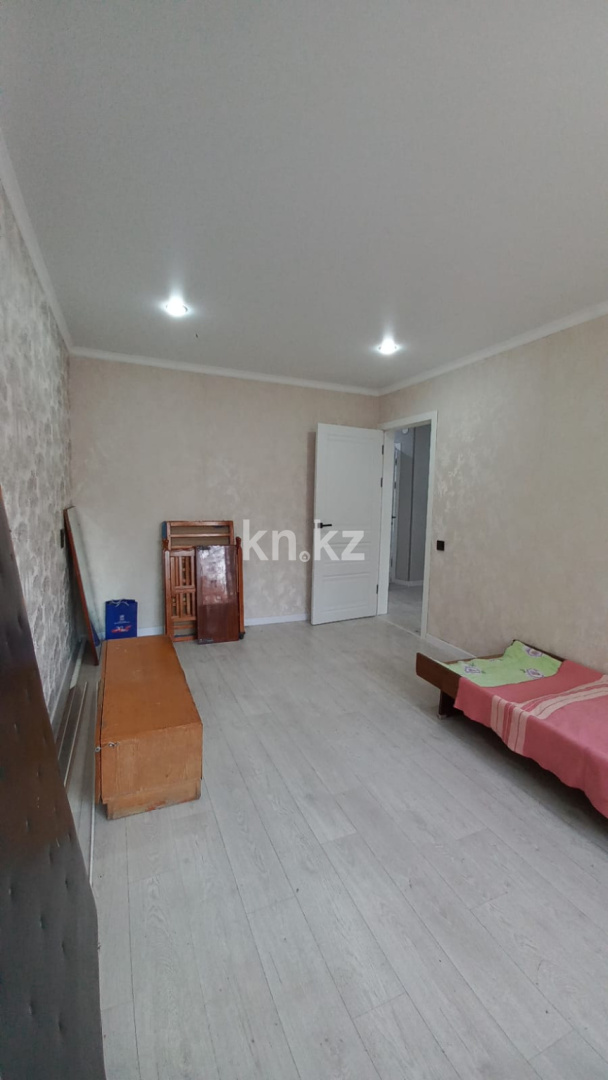 Продажа 3-комнатной квартиры, 59 м², Айтиева, дом  1 в Таразе - фото 3