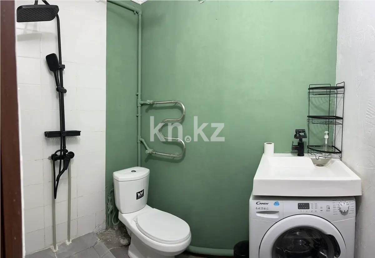 Продажа 3-комнатной квартиры, 73 м², ул. Байконурская, дом  124 в Алматы - фото 3