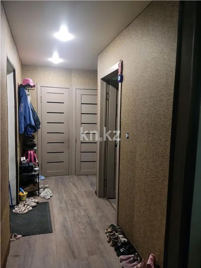 Продажа 2-комнатной квартиры, 45 м², мкр-н 17, дом  52 в Караганде - фото 6