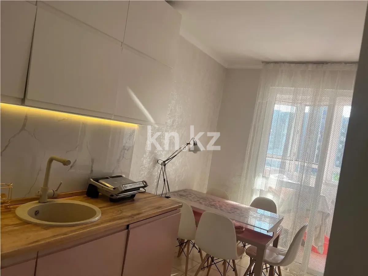 Продажа 3-комнатной квартиры, 83 м², мкр-н Аккент, дом  22 в Алматы - фото 3