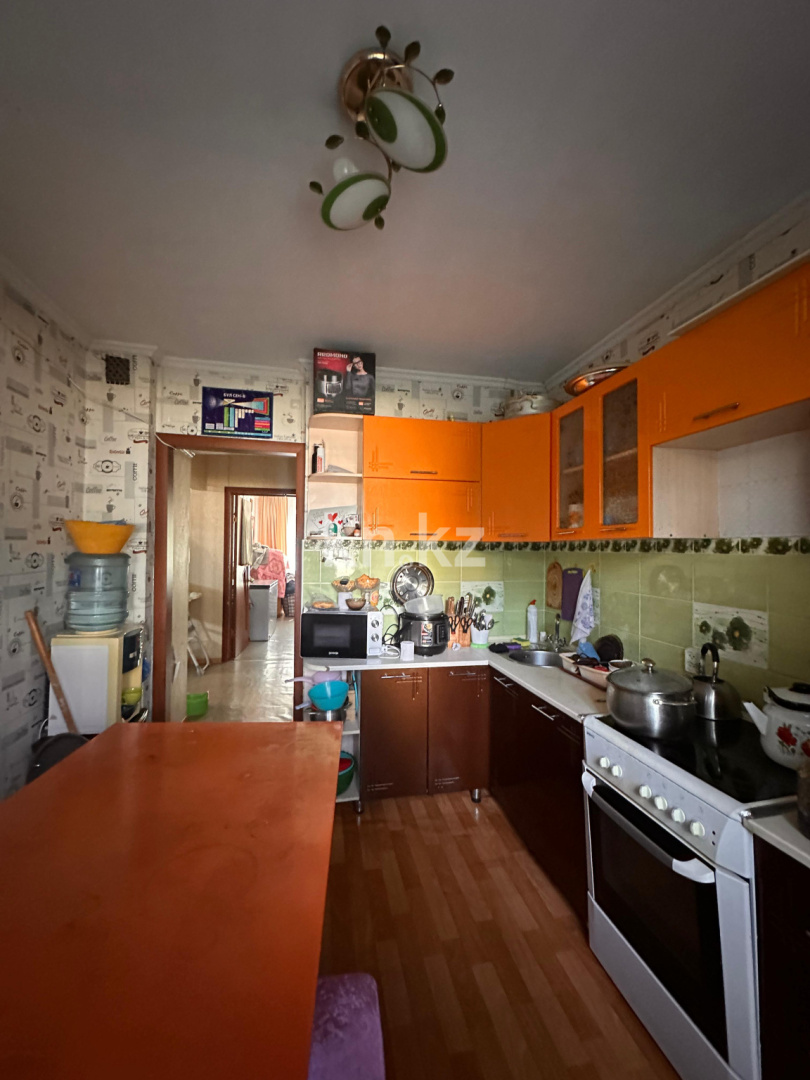 Продажа 4-комнатной квартиры, 74 м², ул. Таттимбета, дом  18 в Караганде - фото 16