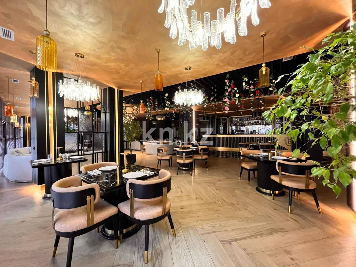 Продажа бизнеса, 615.6 м² в Караганде - фото 5