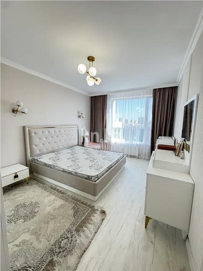 Продажа 2-комнатной квартиры, 65.4 м² в Астане - фото 2