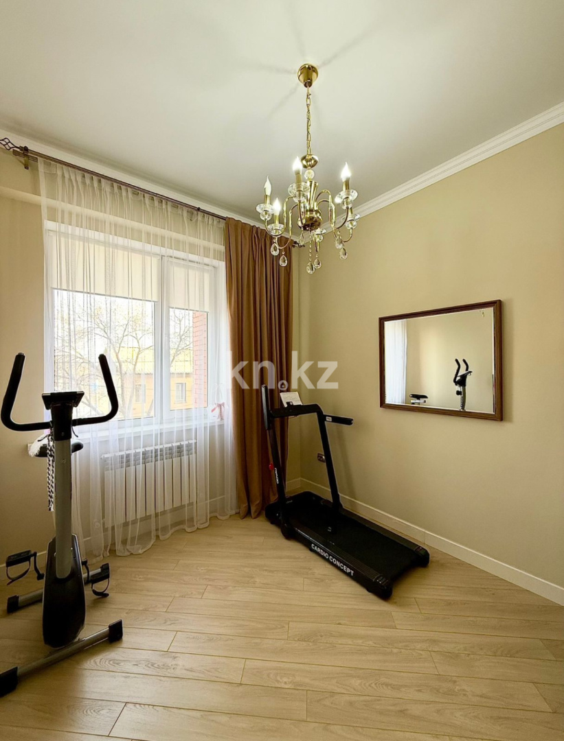 Продажа 5-комнатной квартиры, 140 м² в Атырау - фото 4