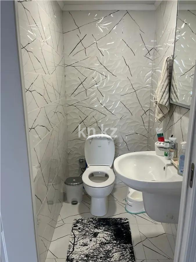 Продажа 3-комнатной квартиры, 82 м², мкр-н Аккент, дом  60 в Алматы - фото 5