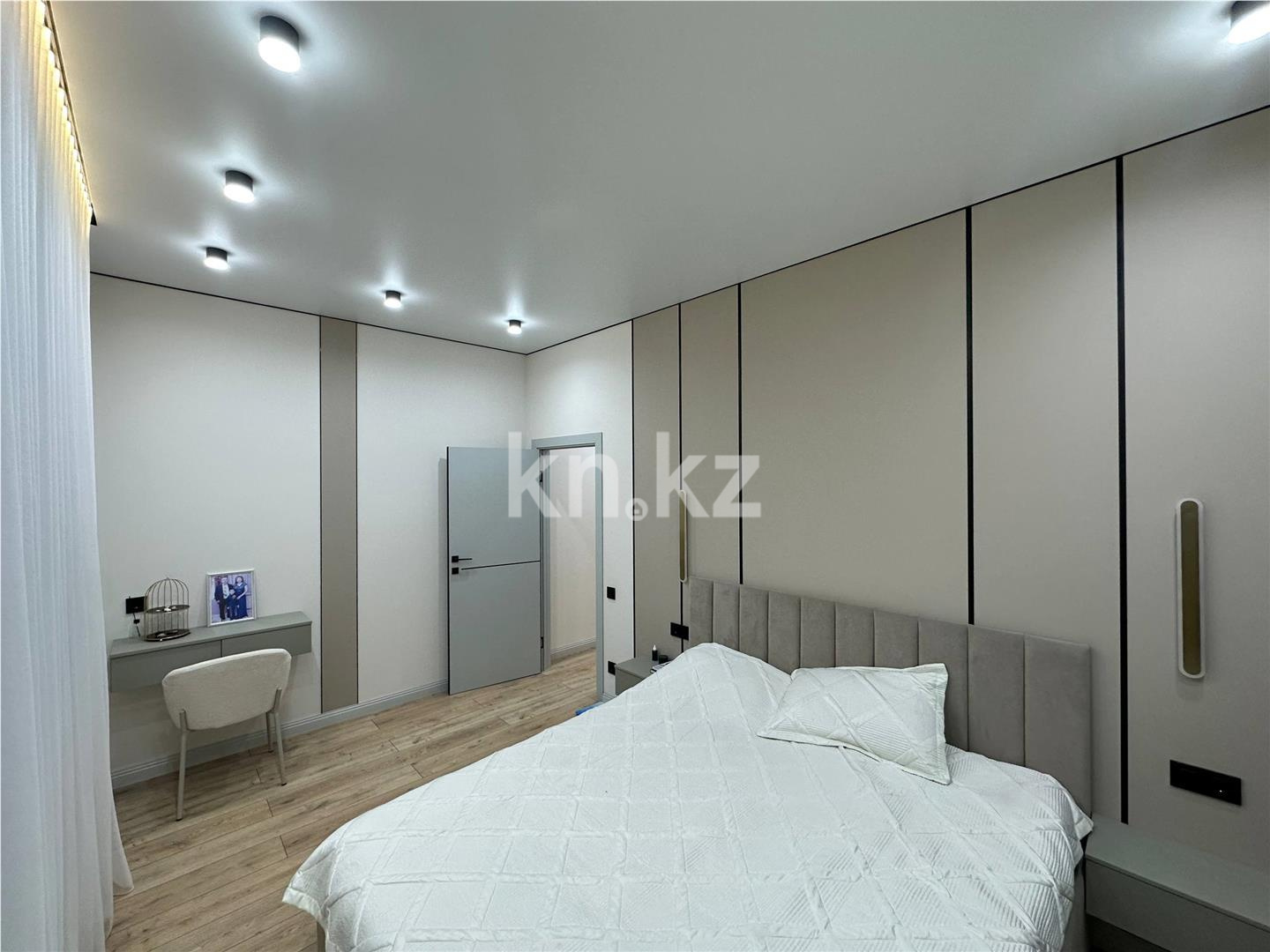 Продажа 2-комнатной квартиры, 64 м², пр. Строителей, дом  28/5 блок А в Караганде - фото 10