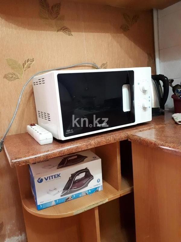 Аренда 1-комнатной квартиры посуточно, 40 м², ул. 101 Стрелковой Бригады, дом  7 в Актобе - фото 2