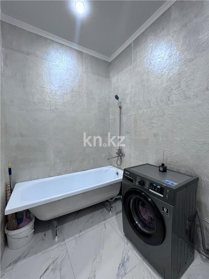 Продажа 2-комнатной квартиры, 57 м², ул. Ашимова в Караганде - фото 11