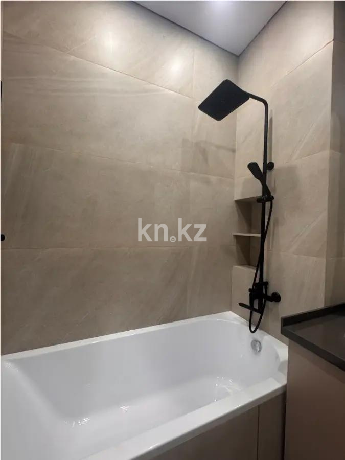 Продажа 2-комнатной квартиры, 62 м², ул. Розыбакиева, дом  197/2 в Алматы - фото 3