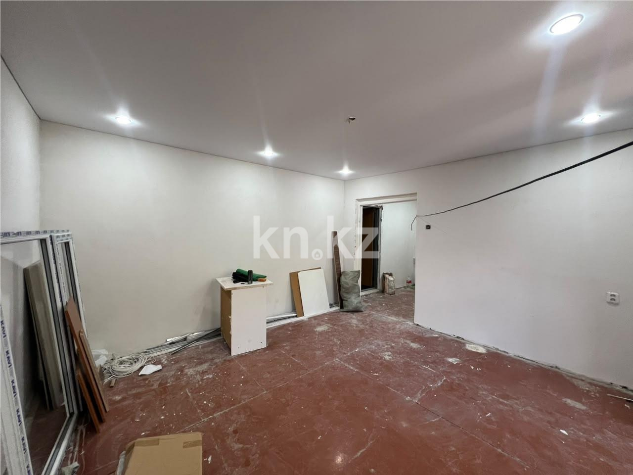 Продажа 2-комнатной квартиры, 52 м² в Караганде - фото 2