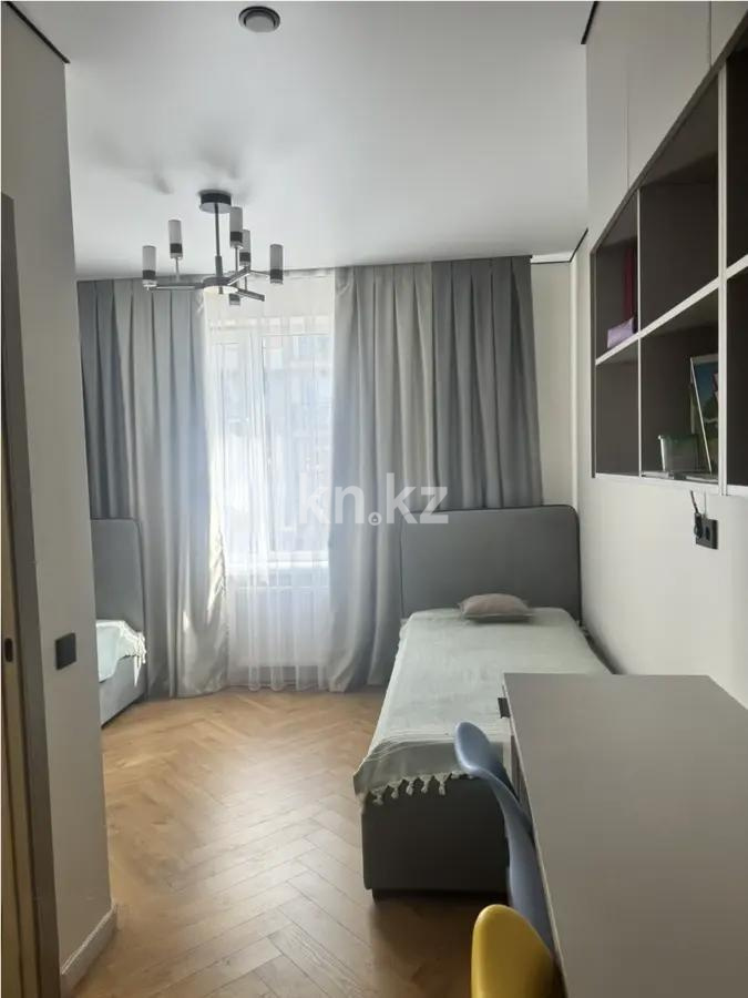 Продажа 4-комнатной квартиры, 93.25 м² в Алматы - фото 4