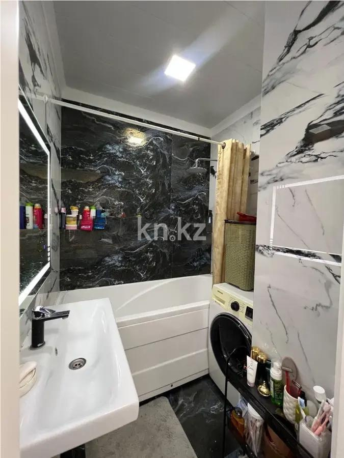 Продажа 3-комнатной квартиры, 80 м², мкр-н Аксай-1, дом  3 в Алматы - фото 5