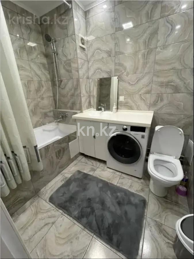 Продажа 1-комнатной квартиры, 35 м², ул. Байтерекова, дом  43 в Алматы - фото 3