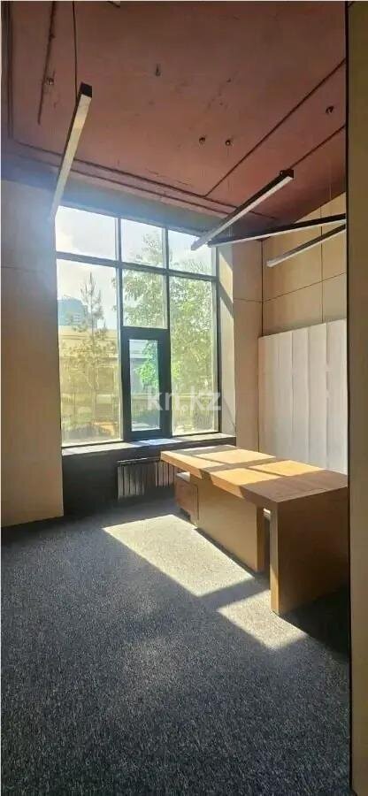 Продажа 5-комнатной квартиры, 200 м² в Астане