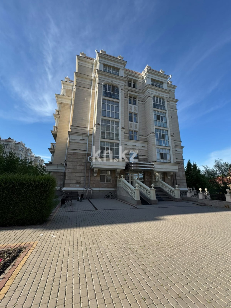 Продажа 3-комнатной квартиры, 134 м² в Астане