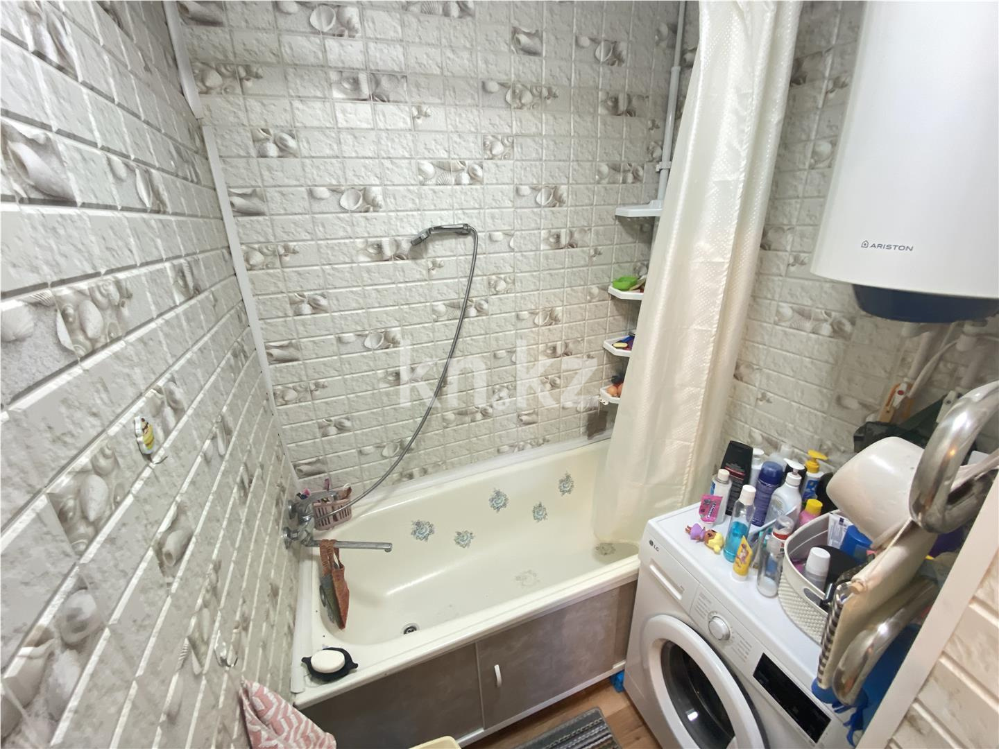 Продажа 3-комнатной квартиры, 67 м², ул. Методическая в Караганде - фото 10