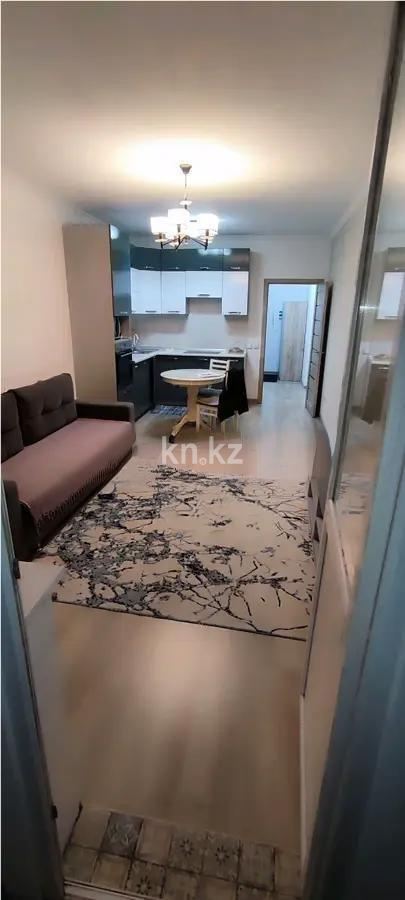 Продажа 2-комнатной квартиры, 62 м², ул. Садвакасова, дом  35 в Алматы - фото 2