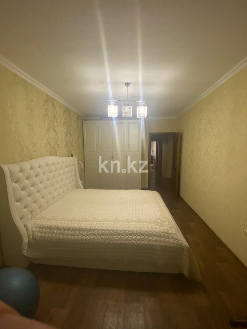Продажа 3-комнатной квартиры, 98.2 м² в Караганде - фото 11