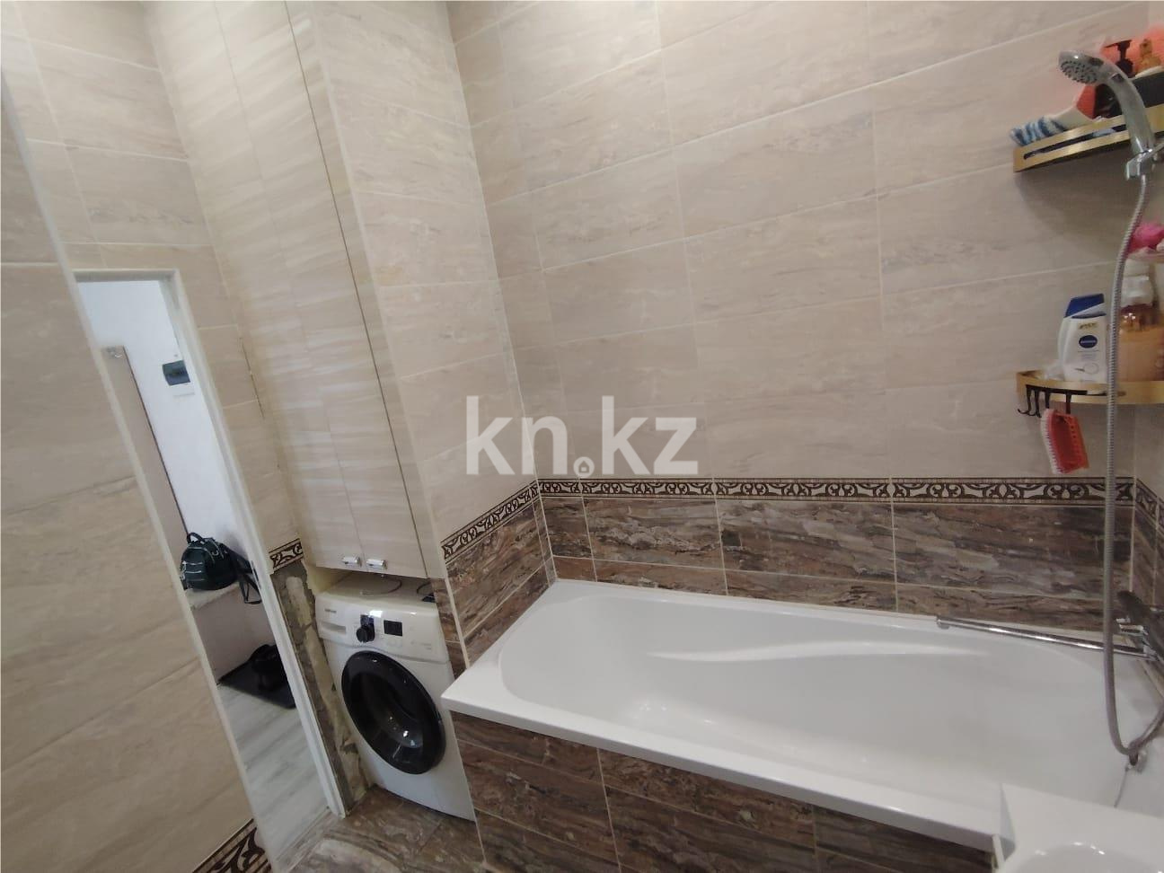 Продажа 3-комнатной квартиры, 66 м², ул. Таттимбета в Караганде - фото 8