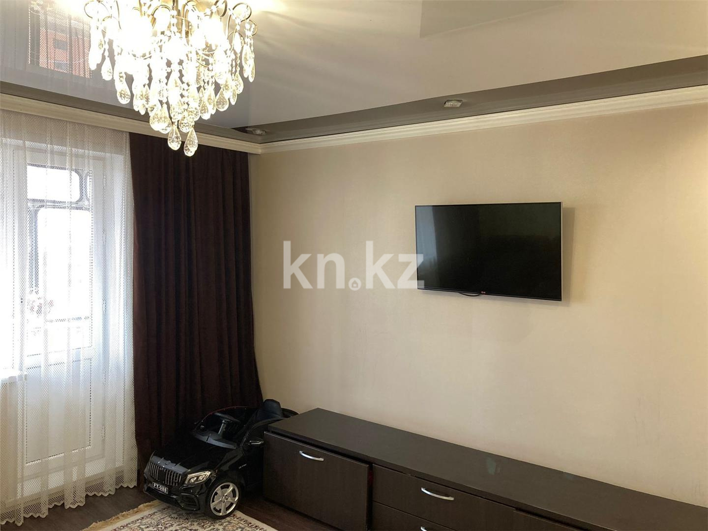 Продажа 2-комнатной квартиры, 54 м², ул. Университетская в Караганде - фото 3