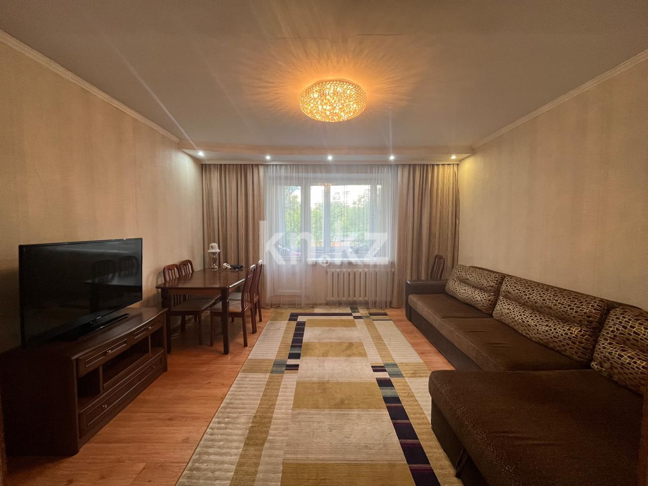 Продажа 3-комнатной квартиры, 65 м², пр. Республики, дом  30/2 в Караганде