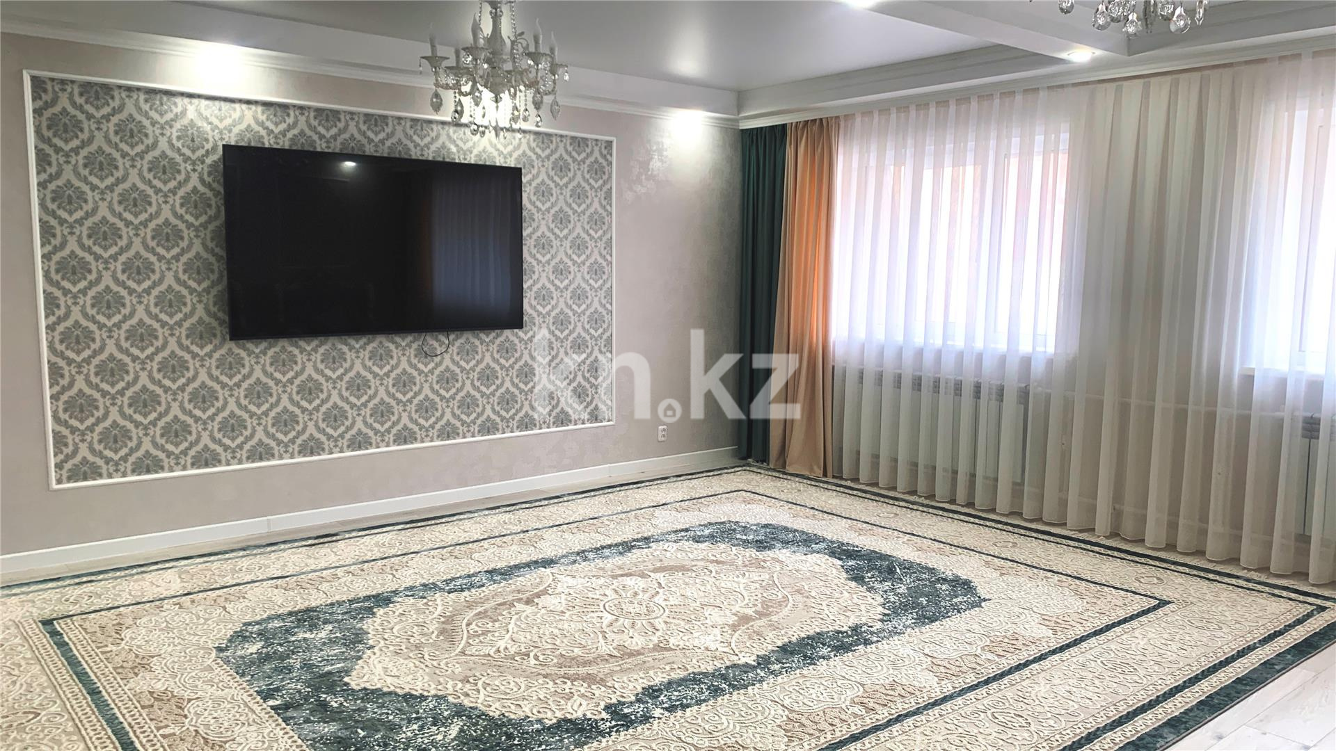 Продажа 5-комнатной квартиры, 172 м² в Караганде