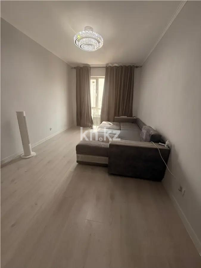 Продажа 1-комнатной квартиры, 39 м², ул. Северное Кольцо, дом  92/3 в Алматы