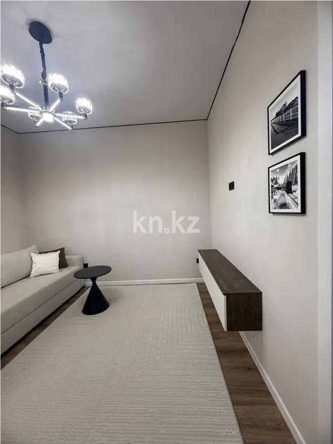 Продажа 2-комнатной квартиры, 43 м², ул. Байтурсынова, дом  16 стр в Астане