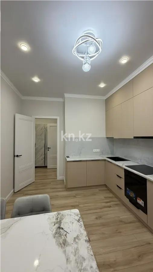 Продажа 2-комнатной квартиры, 72 м², 218 учетный квартал, дом  154 в Караганде - фото 3