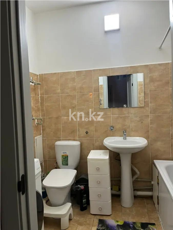 Продажа 2-комнатной квартиры, 66.1 м² в Алматы - фото 4