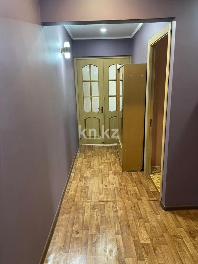 Продажа 3-комнатной квартиры, 58 м², ул. Тургута Озала, дом  242 в Алматы - фото 4