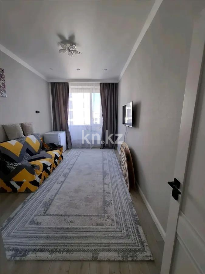 Продажа 2-комнатной квартиры, 72.5 м² в Астане