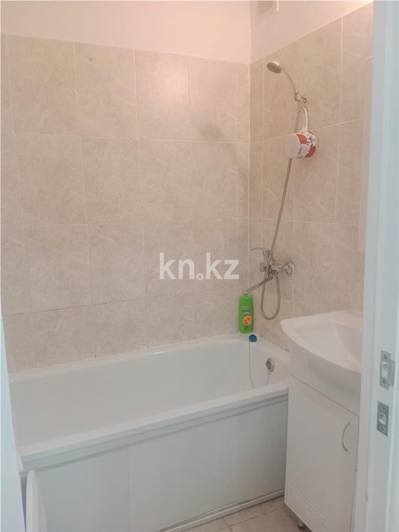 Продажа 4-комнатной квартиры, 78 м² в Караганде - фото 7