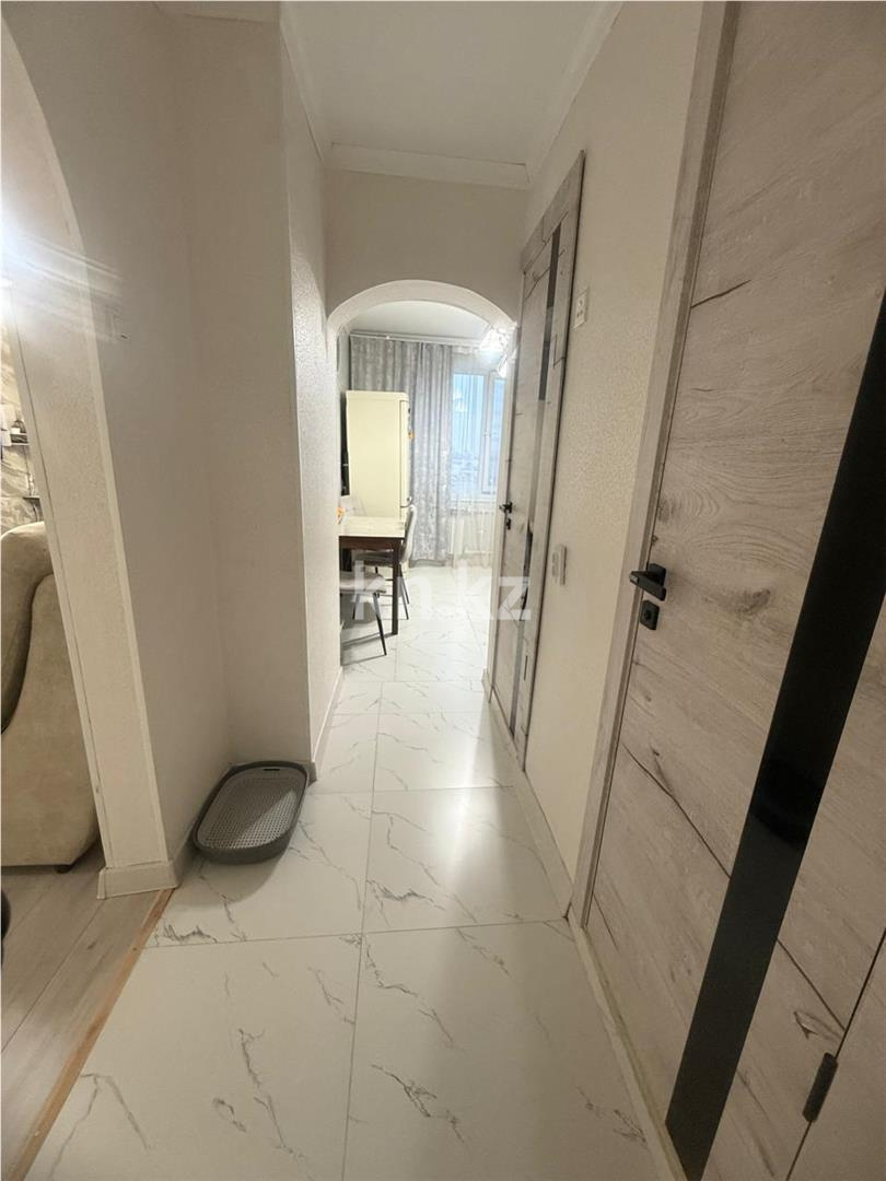 Продажа 3-комнатной квартиры, 64 м², ул. Затаевича (Зональная) в Караганде - фото 3