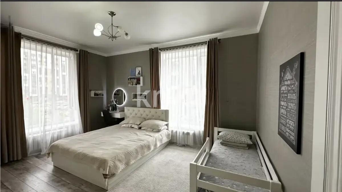 Продажа 4-комнатной квартиры, 94 м² в Астане - фото 2