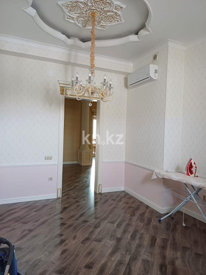 Продажа 5-комнатной квартиры, 270 м², ул. Бокейхана, дом  14 в Астане - фото 18