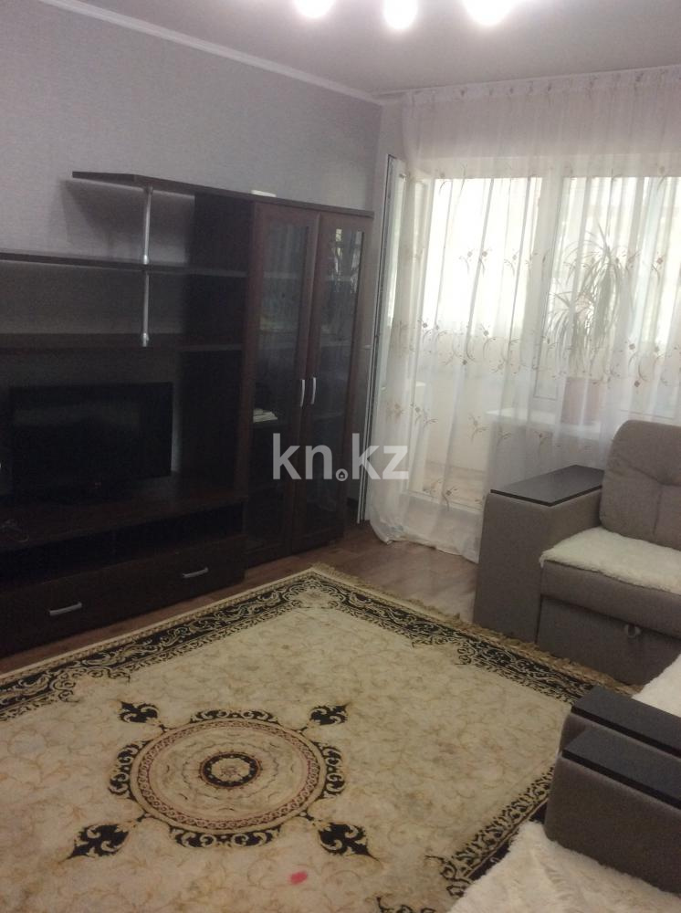 Аренда 2-комнатной квартиры посуточно, 48 м², Революции в Уральске