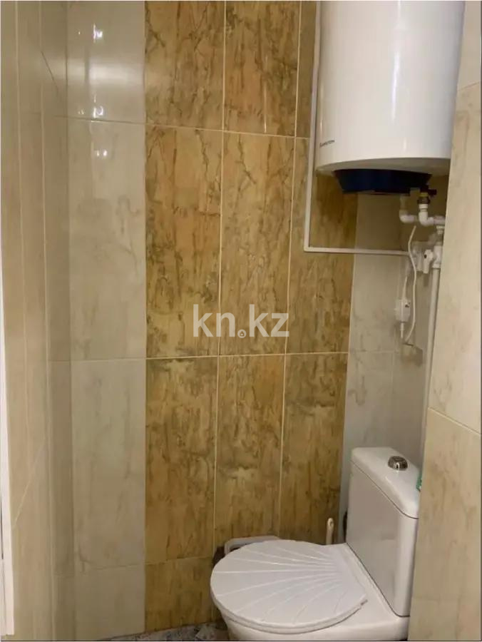 Продажа 3-комнатной квартиры, 65 м², ул. Карла Маркса, дом  3 в Караганде - фото 5