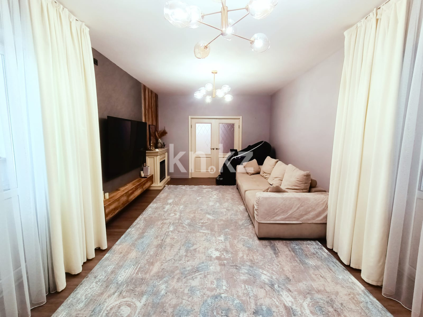 Продажа 4-комнатной квартиры, 129.4 м², ул. Кенесары хана в Алматы - фото 9