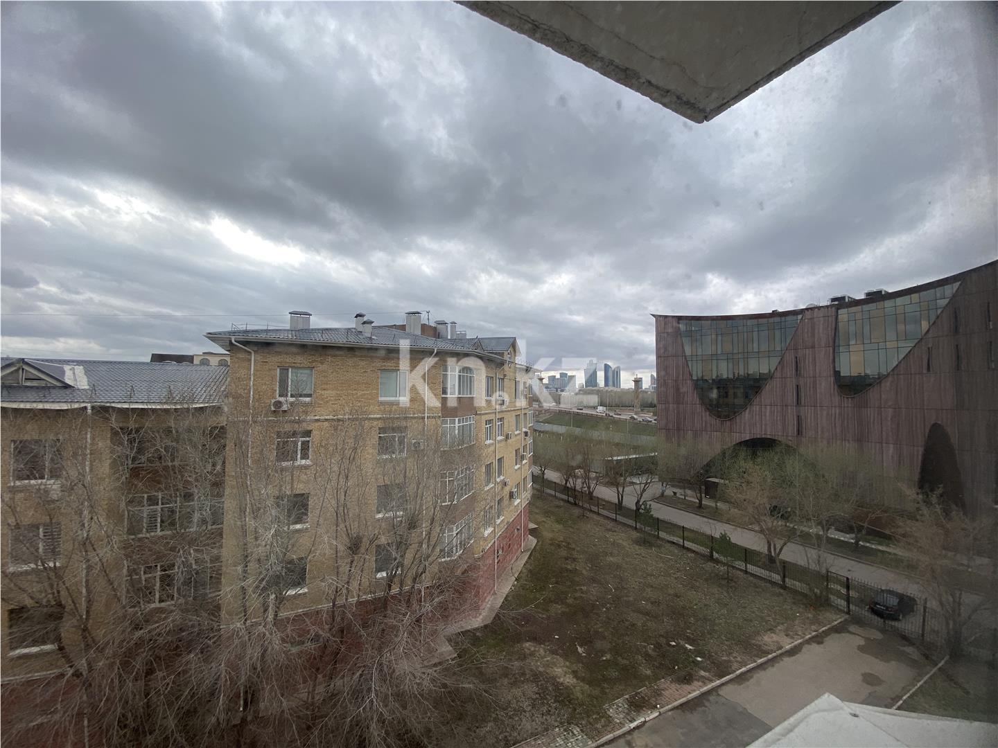 Продажа 2-комнатной квартиры, 80 м² в Астане - фото 8