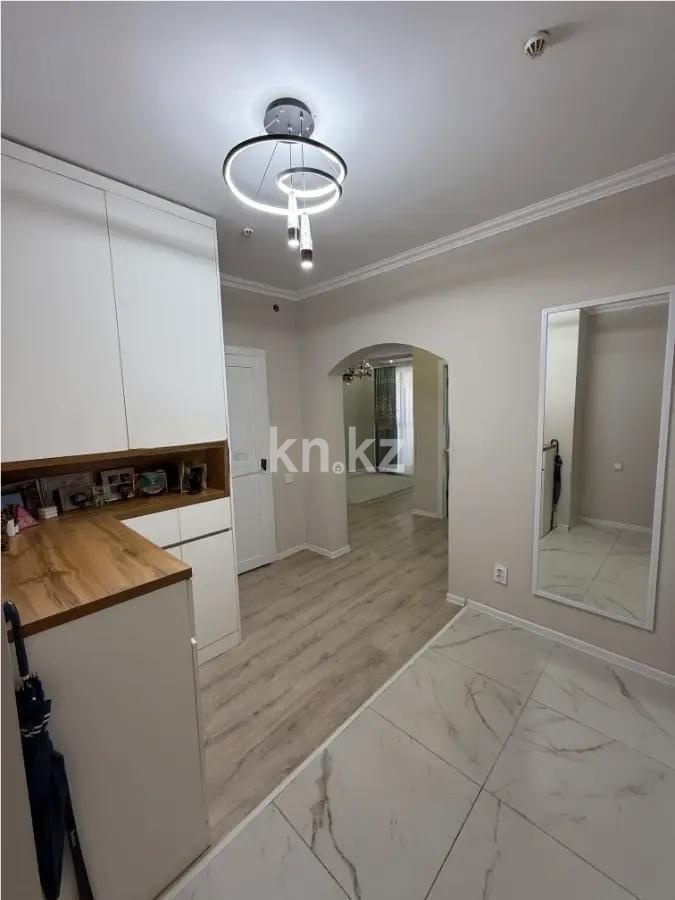 Продажа 3-комнатной квартиры, 81.3 м², пр. Момышулы, дом  11 в Астане - фото 4