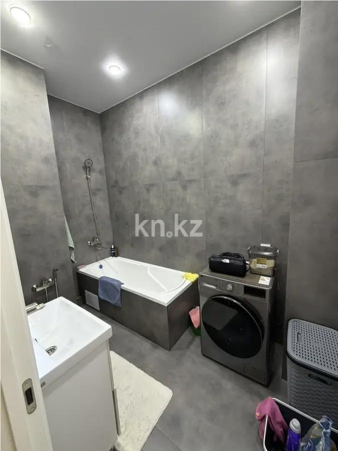 Продажа 1-комнатной квартиры, 40.6 м² в Алматы - фото 4