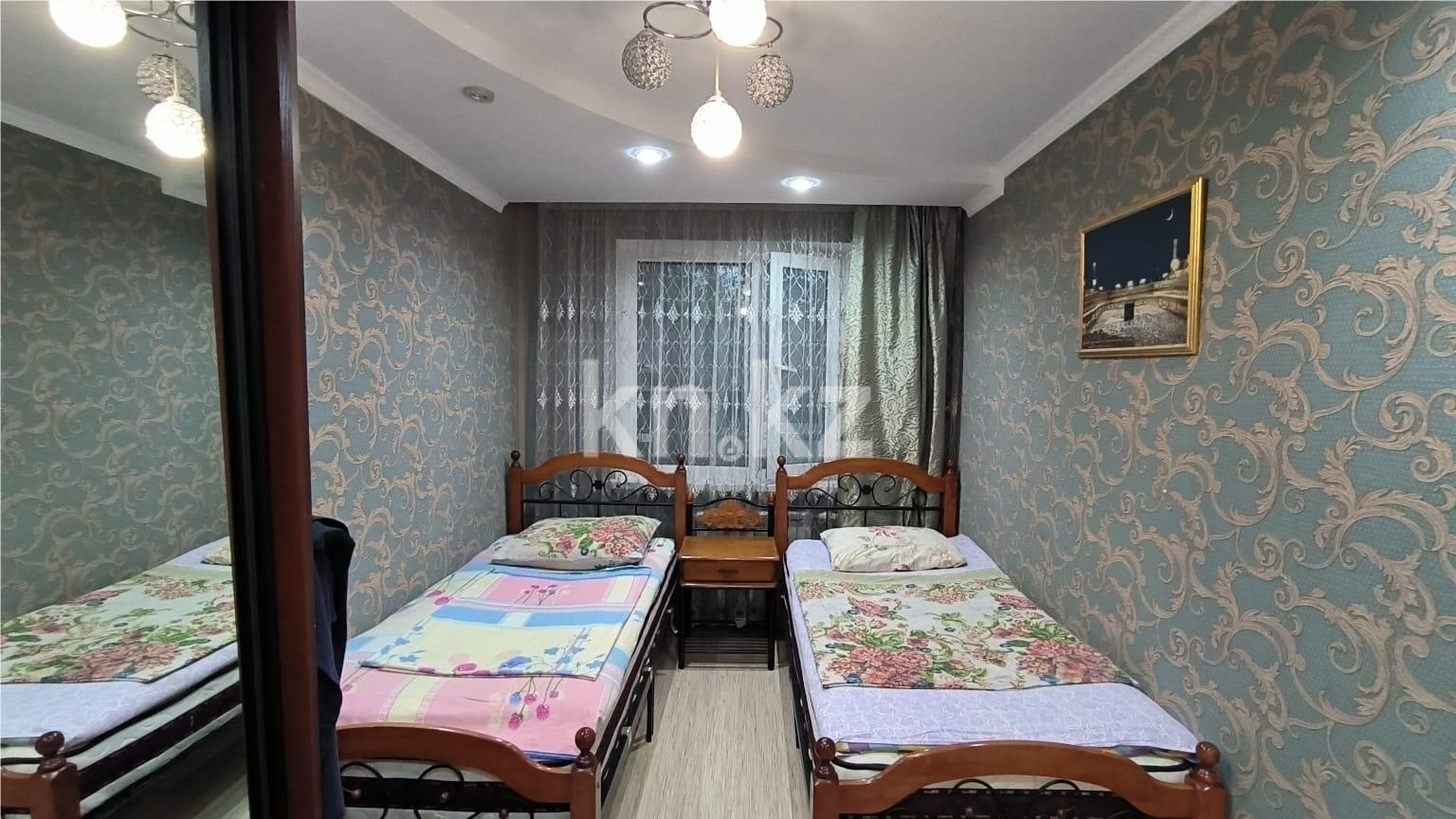 Продажа 4-комнатной квартиры, 80 м² в Караганде